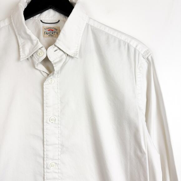 Faherty Mens Movement Short White Button Up - M - Picture 2 of 12